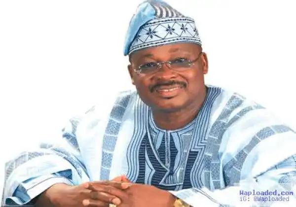 Teachers dare Ajimobi, refuse to obey resumption order